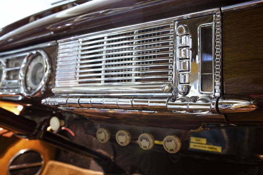  Packard Standard Eight Station Sedan 1948 года  (фото 13 из 36)